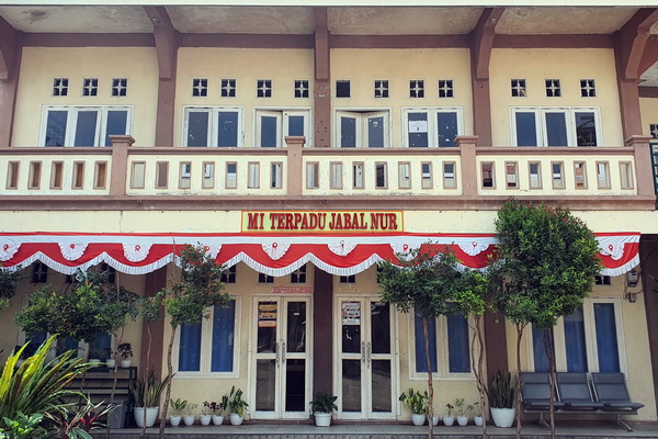 Madrasah Ibtidaiyah Terpadu Jabal Nur